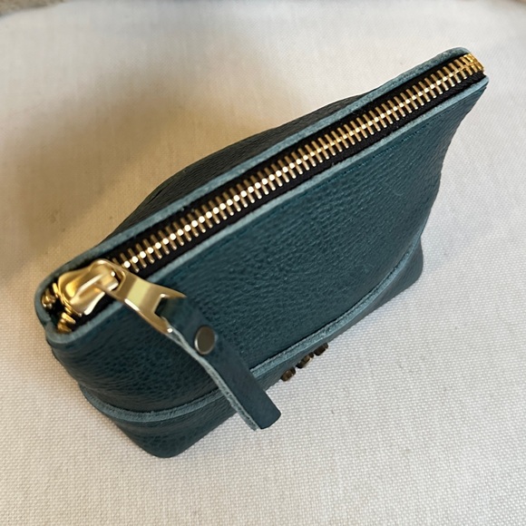 **BNNU *Premium* Small Chelsea Pouch in Lagoon from Portland Leather Goods. - Picture 4 of 7